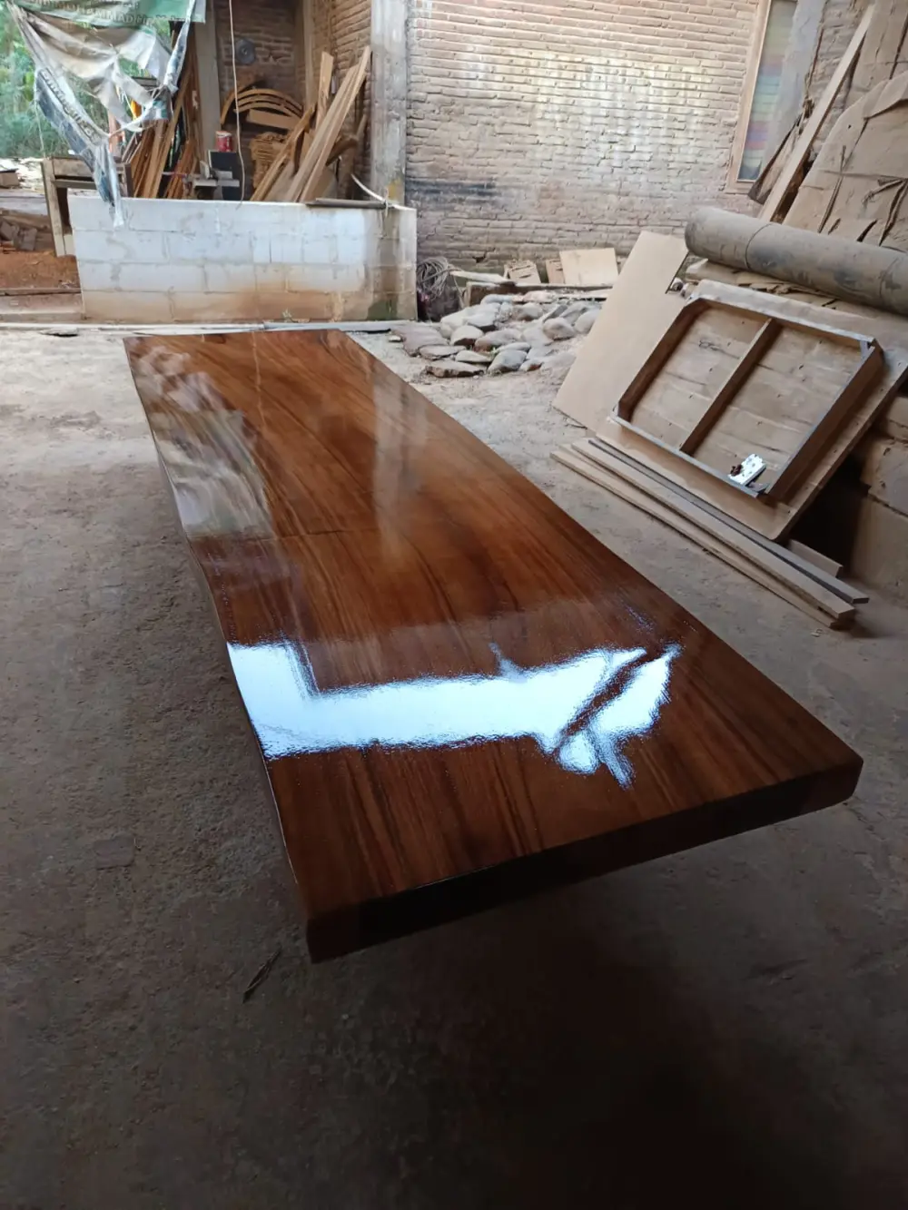 Meja Makan Solid - Meja Kafe Trembesi-  Meja Kayu Alami,- Meja Dining Table Panjang