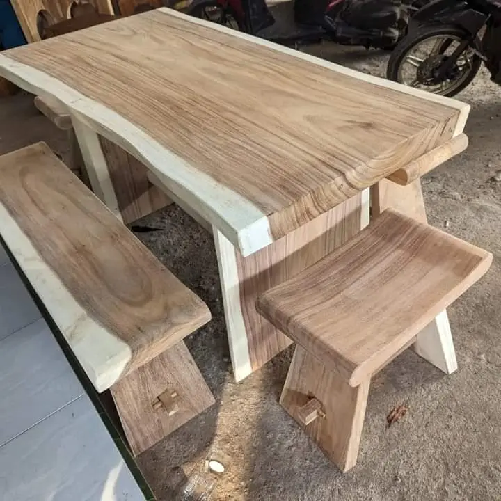 Meja Makan Solid - Meja Kafe Trembesi-  Meja Kayu Alami,- Meja Dining Table Panjang