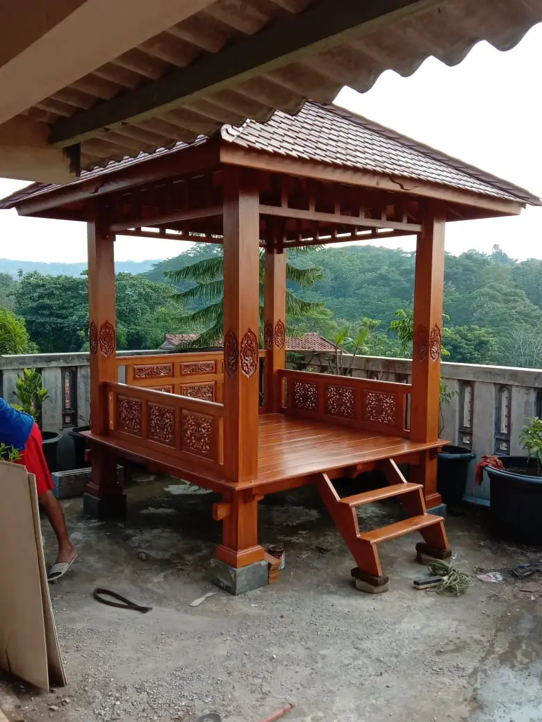 Gasebo Jati Garden Dan Taman