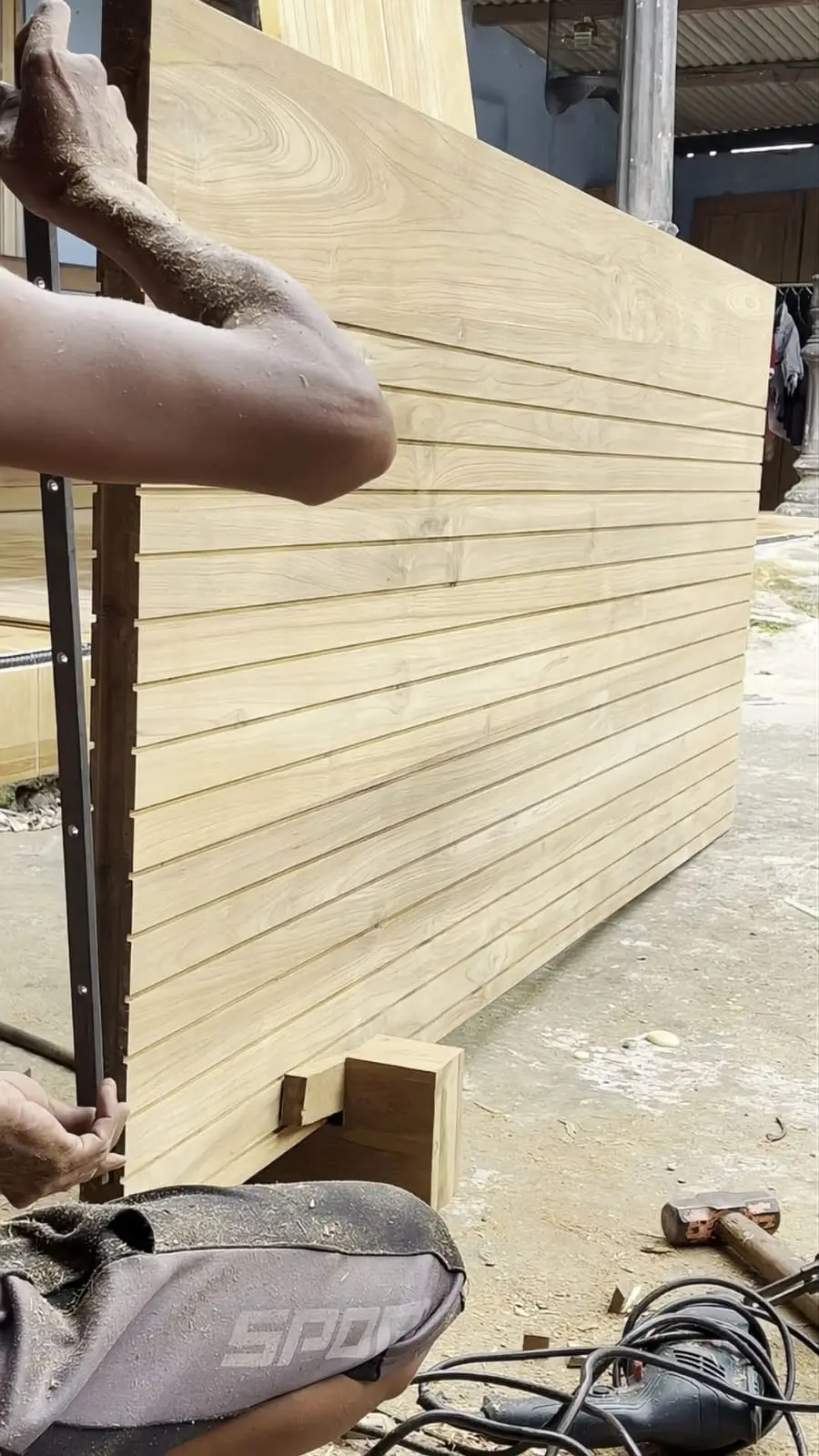 Pintu Kusen Kayu Jati Minimalis Ukiran Jepara – Pintu Rumah Jati Solid Premium