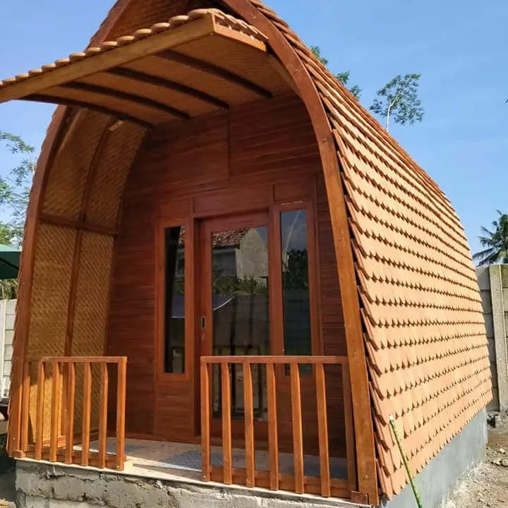 Rumah Kayu Lumbung Jati Minimalis