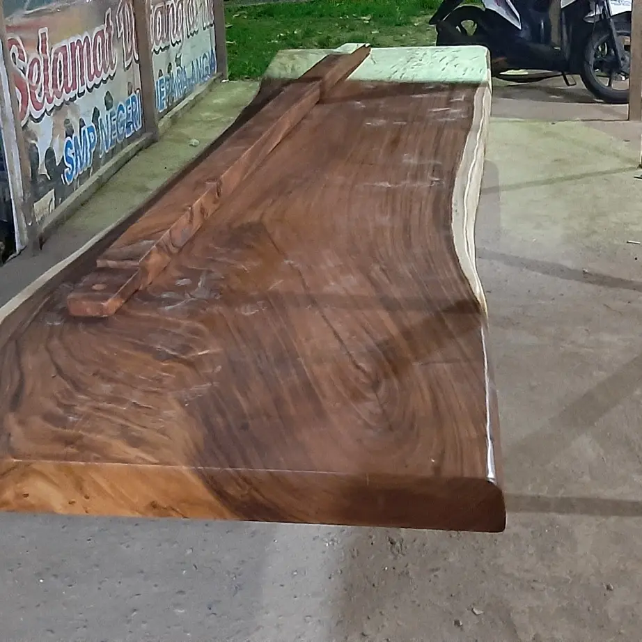 Meja Makan Kayu Trembesi Utuh 6 Meter – Solid Slab Suar Wood Natural Meja Meeting / Dining Table Premium