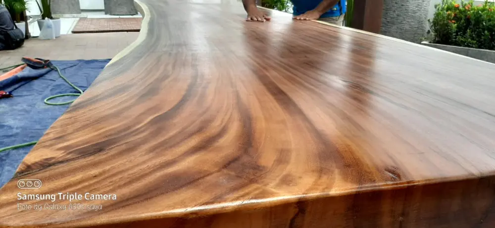 Meja Makan Kayu Trembesi Utuh 6 Meter – Solid Slab Suar Wood Natural Meja Meeting / Dining Table Premium