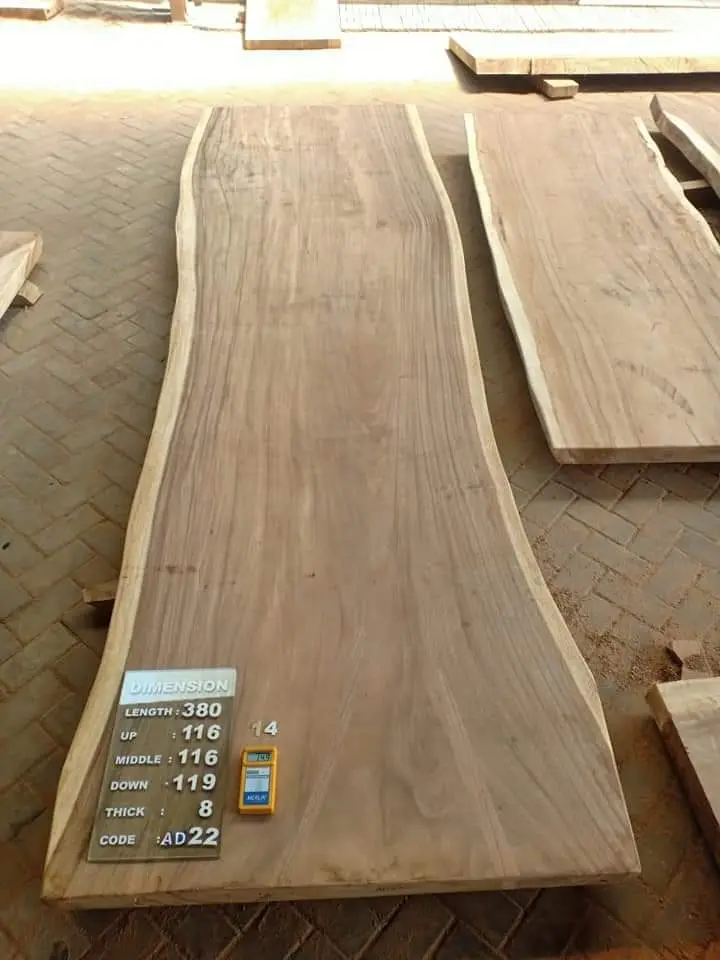 Meja Makan Kayu Trembesi Utuh 6 Meter – Solid Slab Suar Wood Natural Meja Meeting / Dining Table Premium
