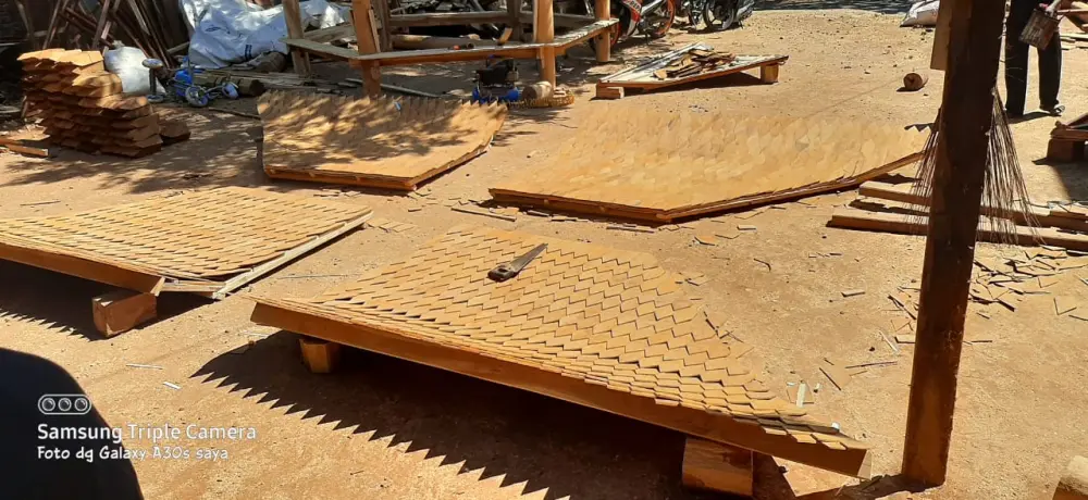 GAZEBO KAYU JATI UKIRAN MINIMALIS – GAZEBO TAMAN PREMIUM NATURAL ELEGAN