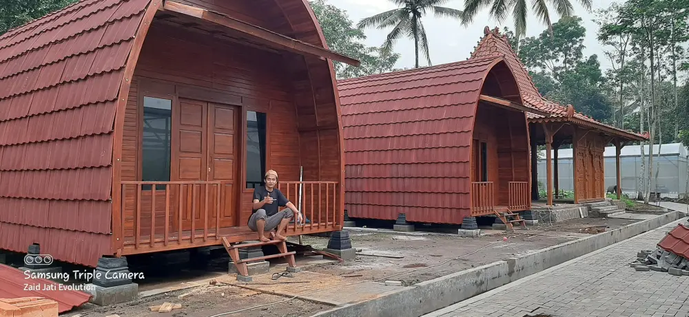 Rumah Bungalow Kayu Jati 4x6 – Hunian Estetik, Kuat & Siap Pakai