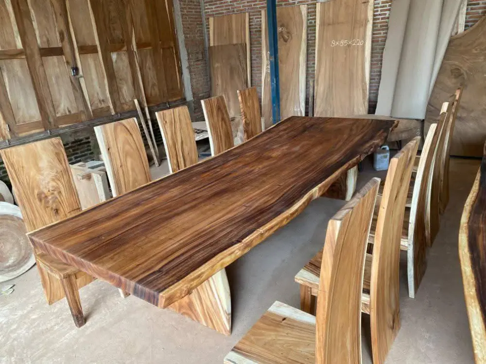 Top Meja Trembesi Utuh (Solid Wood Slab) 300 cm x 300 cm