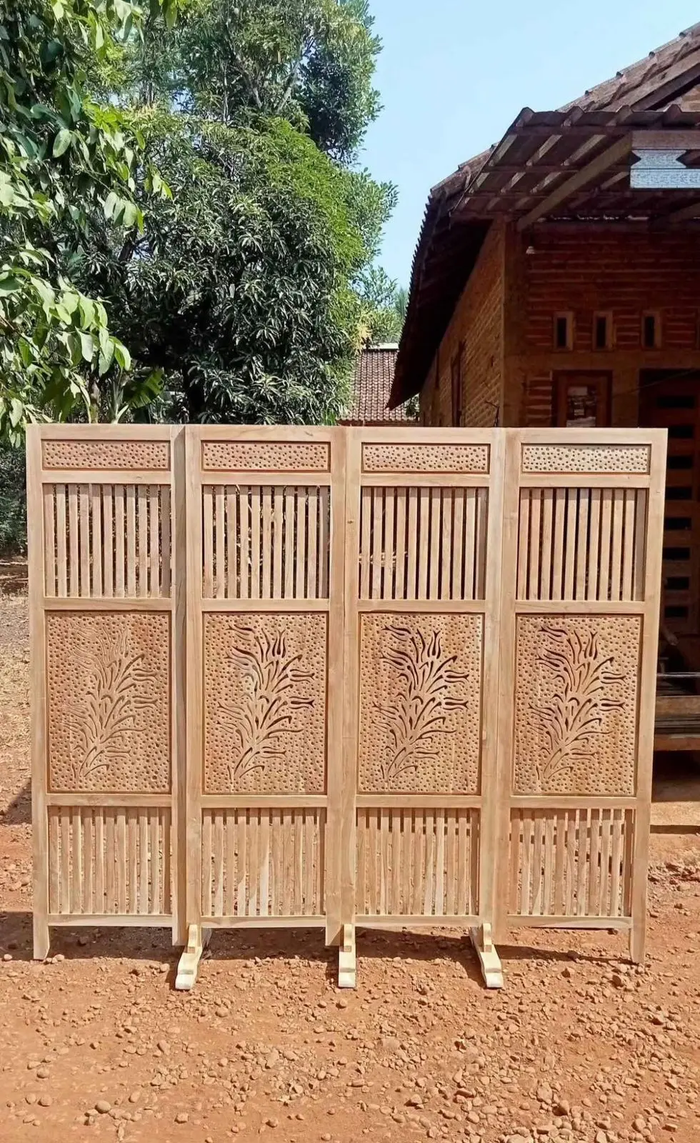 Sketsel Jati Minimalis Ukiran Natural (Room Divider Kayu Solid)