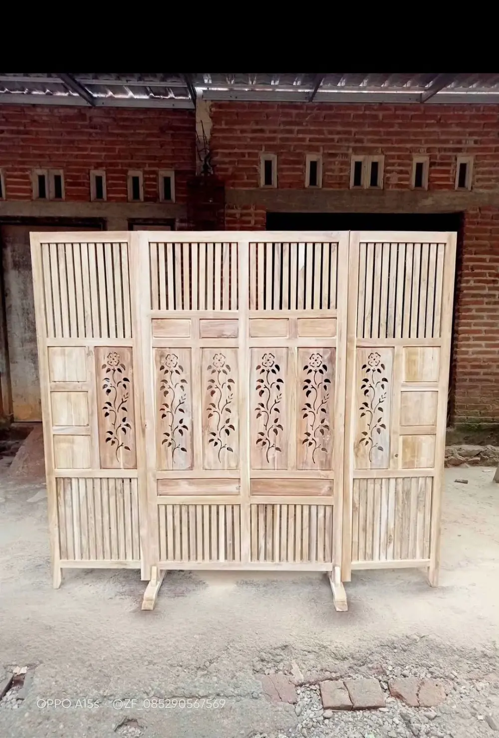 Sketsel Jati Minimalis Ukiran Natural (Room Divider Kayu Solid)