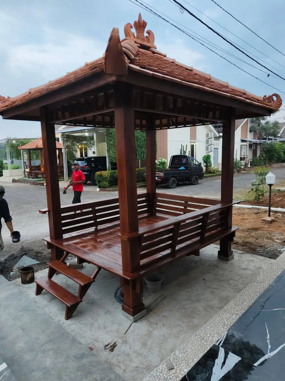 GAZEBO MINIMALIS KAYU JATI 2x2 METER – KNOCK DOWN