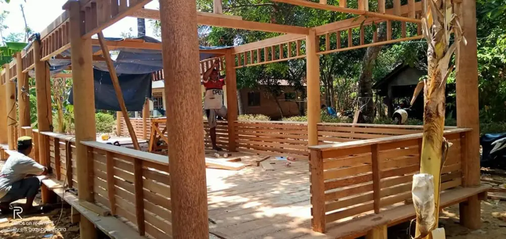 GAZEBO KELAPA MINIMALIS 2,5 x 6 METER – NATURAL & KOKOH/ GAGAH