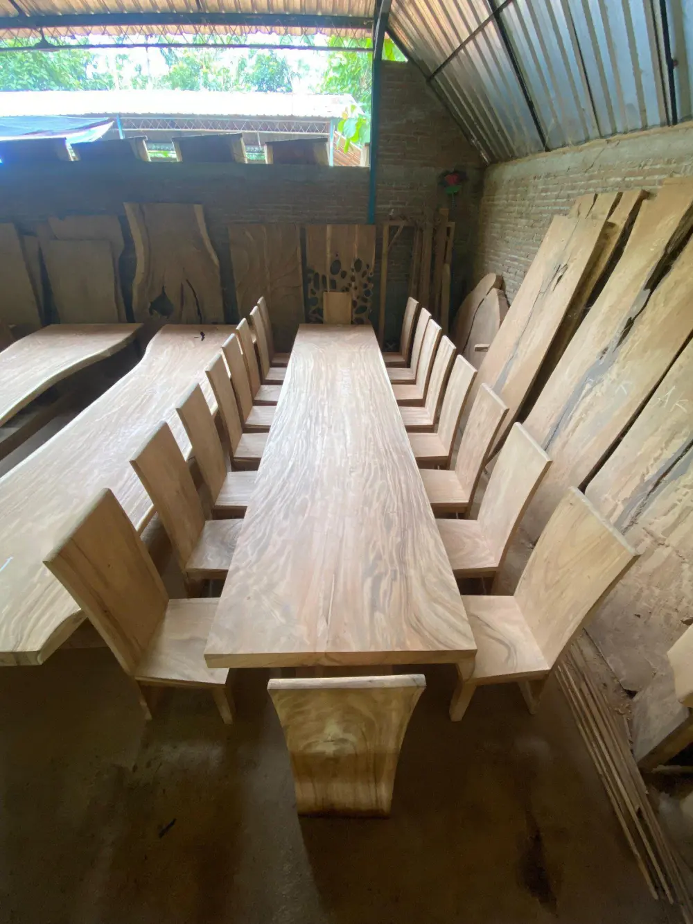 MEJA MAKAN / MEJA KONSUL KAYU TREMBESI SOLID 3 METER + 2 BANGKU – NATURAL MEWAH & SUPER KOKOH