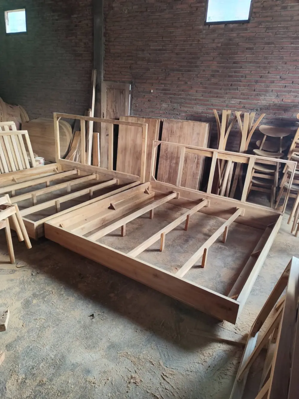 Tempat Tidur Minimalis Kayu Jati 180x200 cm  - dipan kayu jati