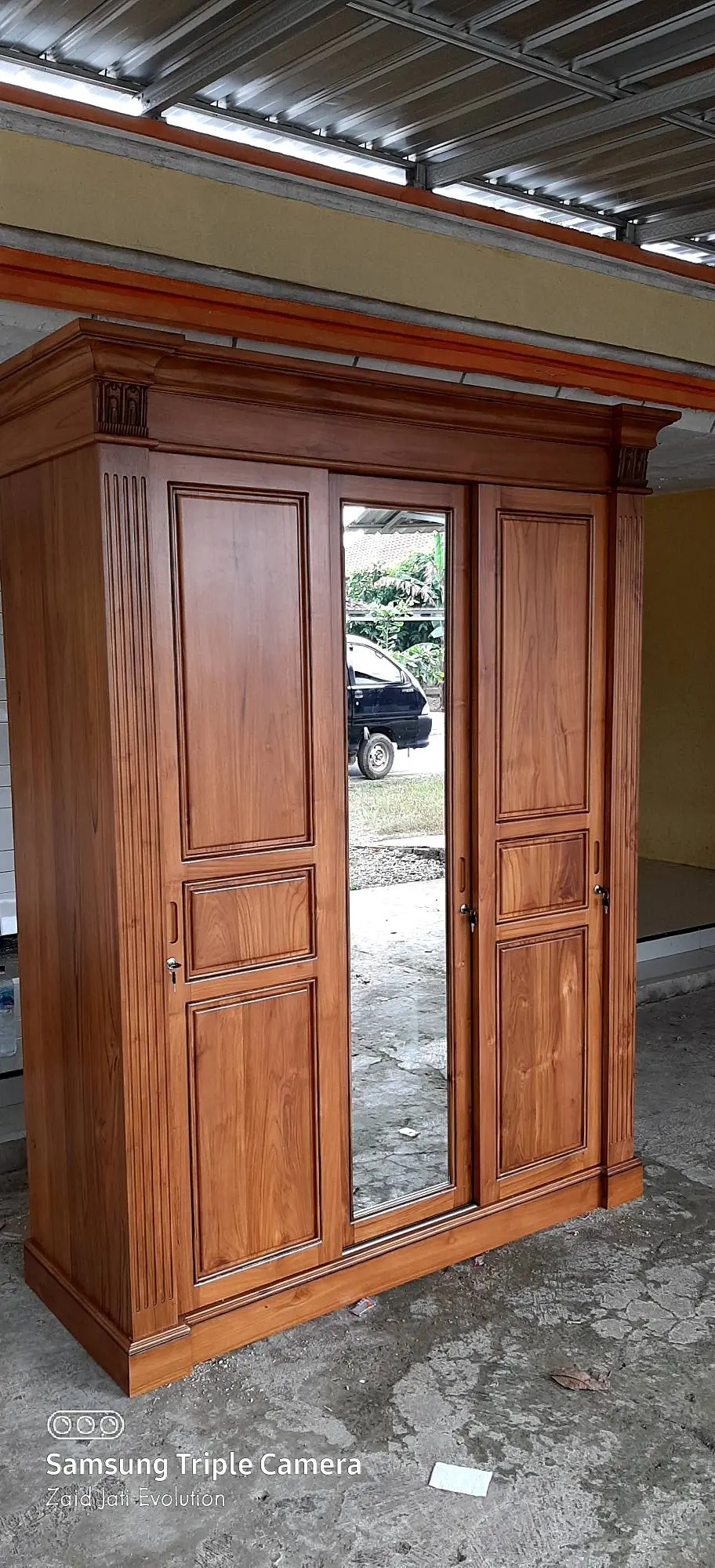 ALMARI 3 PINTU KAYU JATI MINIMALIS PINTU SLIDE
