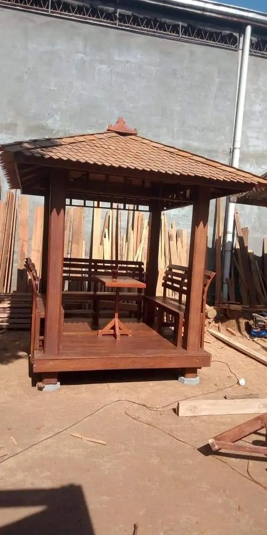 Deskripsi Produk Gazebo Pergola Kayu Kelapa Ukuran 200 x 200 cm