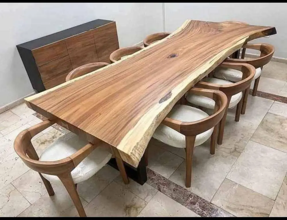 Meja Makan Kayu Solid Premium (Set Meja + Kursi)